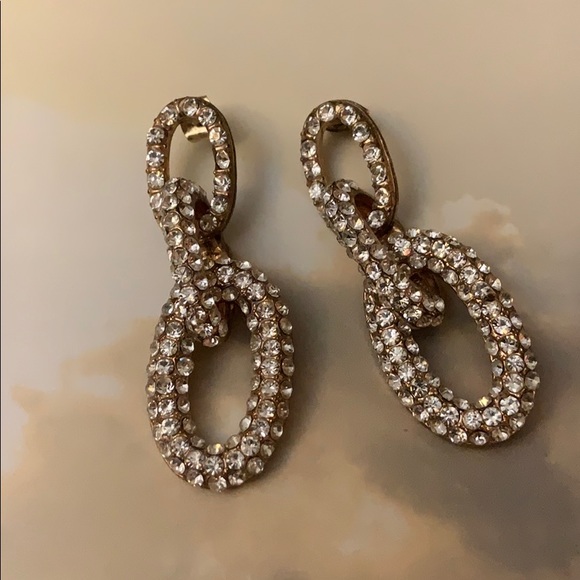 Jewelry - Fun Golden Rhinestone Chain Earrings